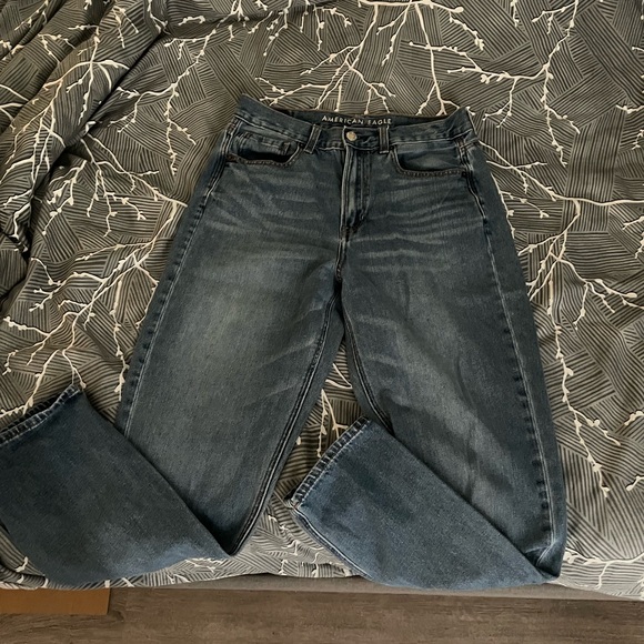 American Eagle Mom Jean - Picture 5 of 5